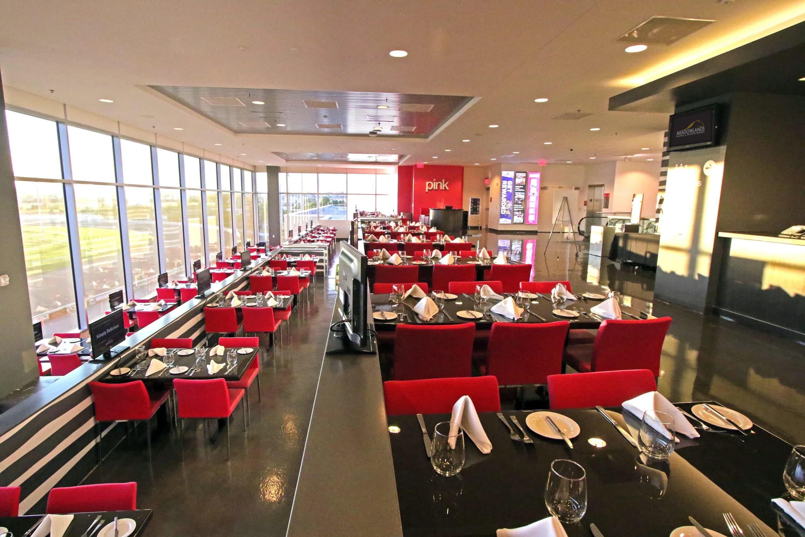 Meadowlands Racing & Entertainment