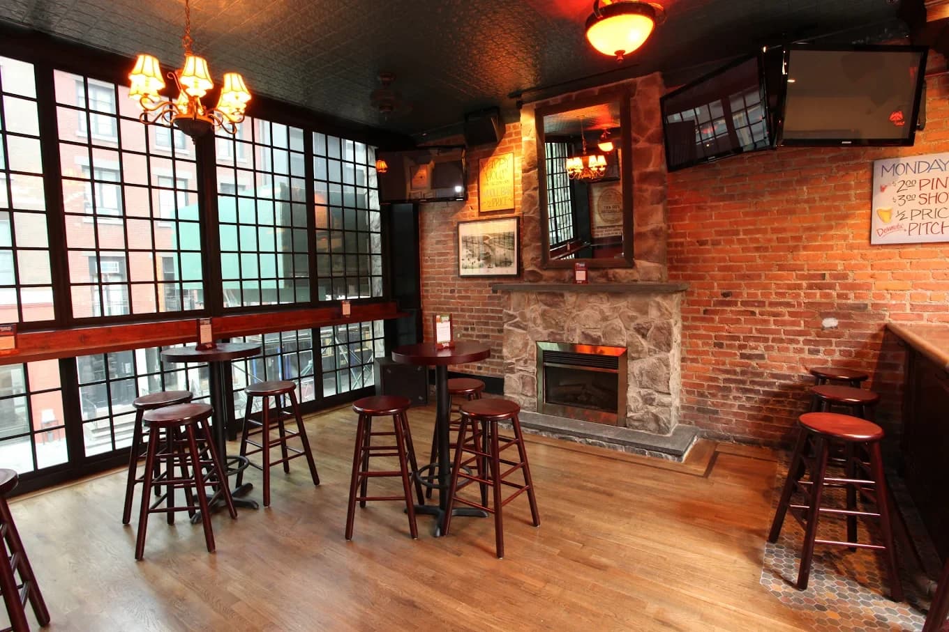 3 Sheets Saloon