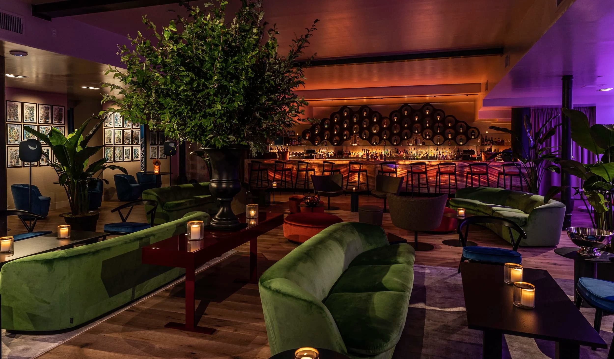 The DOM Lounge