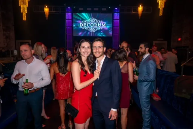 Decorum at Pour Behavior