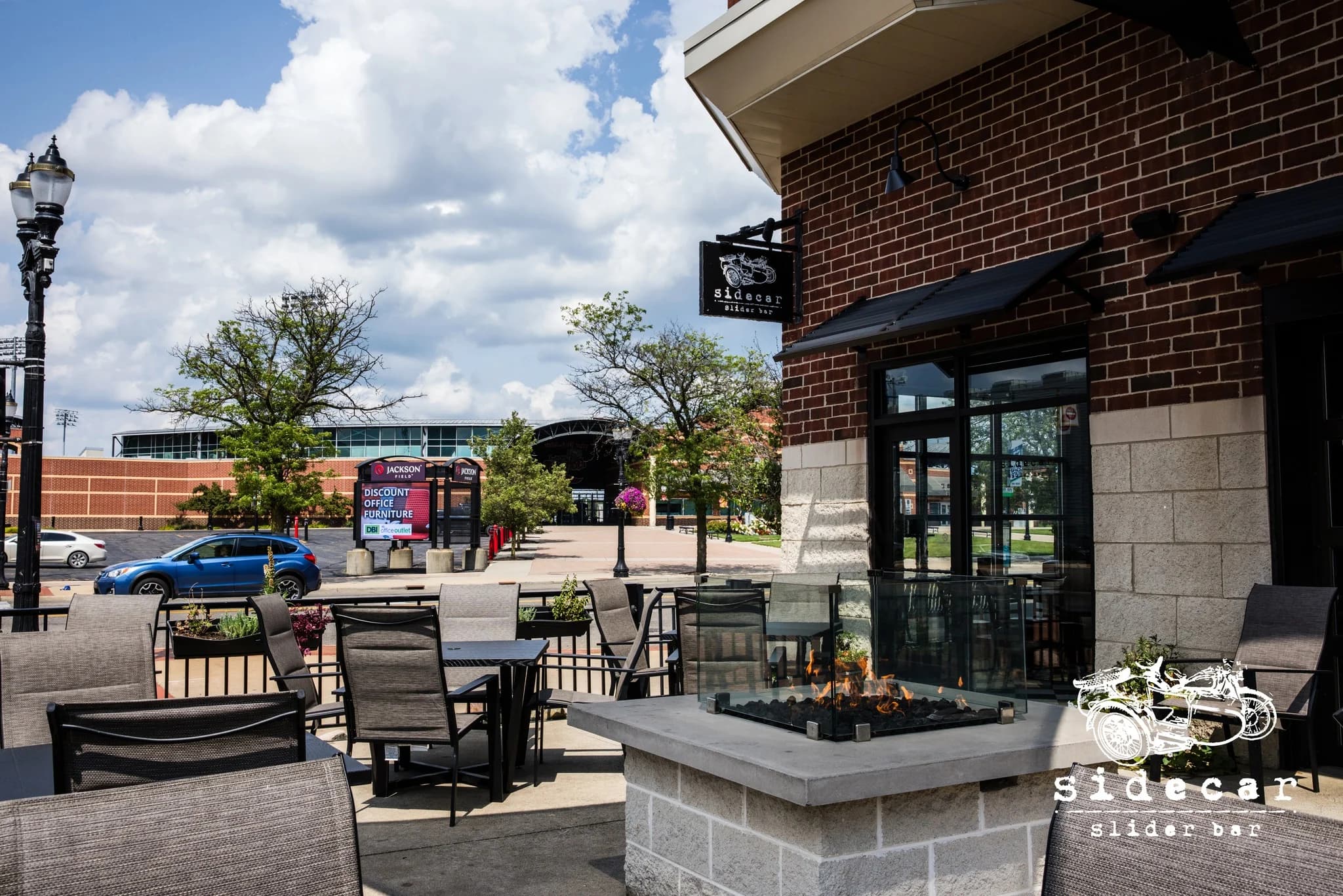 Sidecar Slider Bar - Lansing