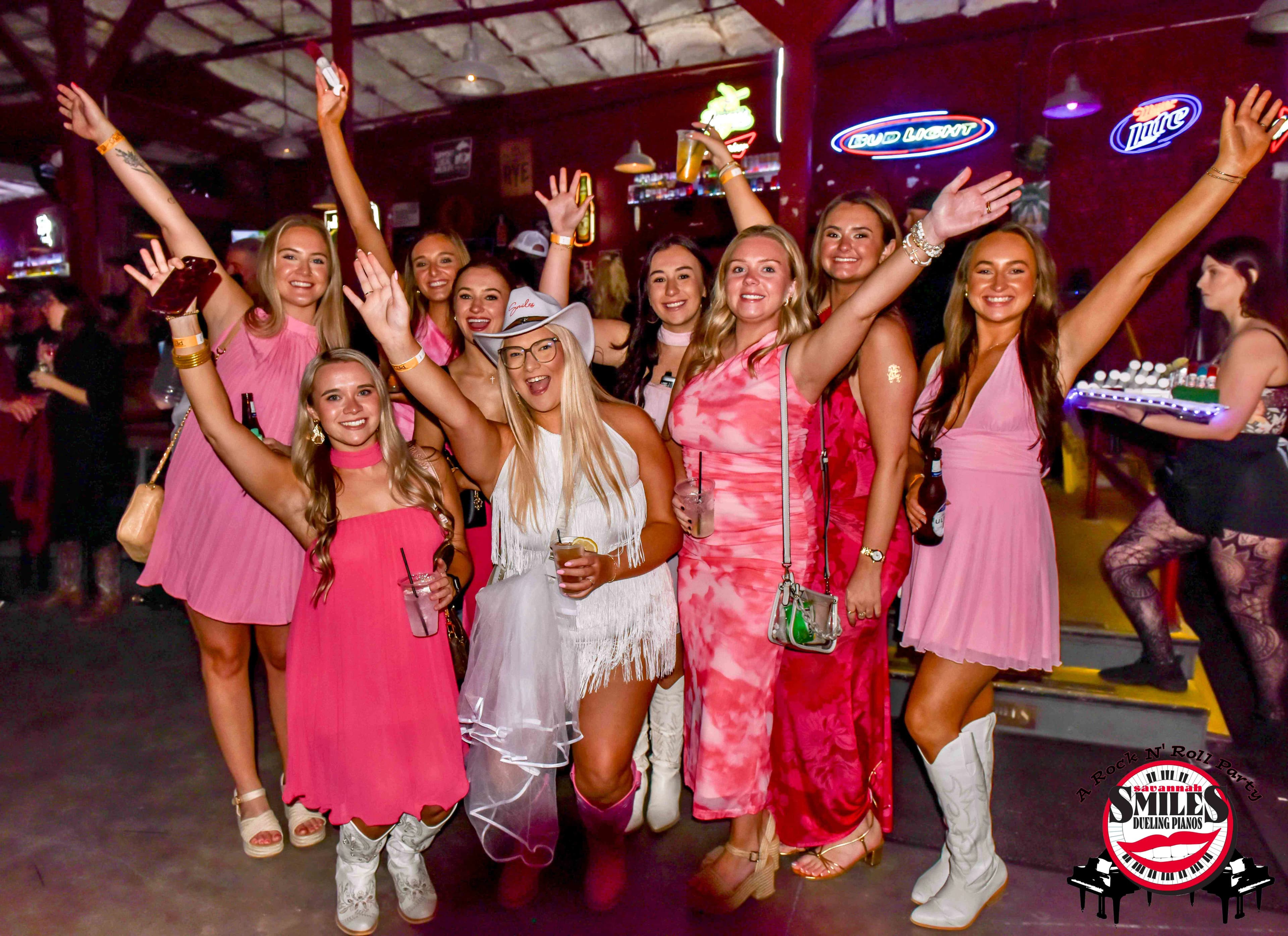 Savannah Smiles Dueling Pianos