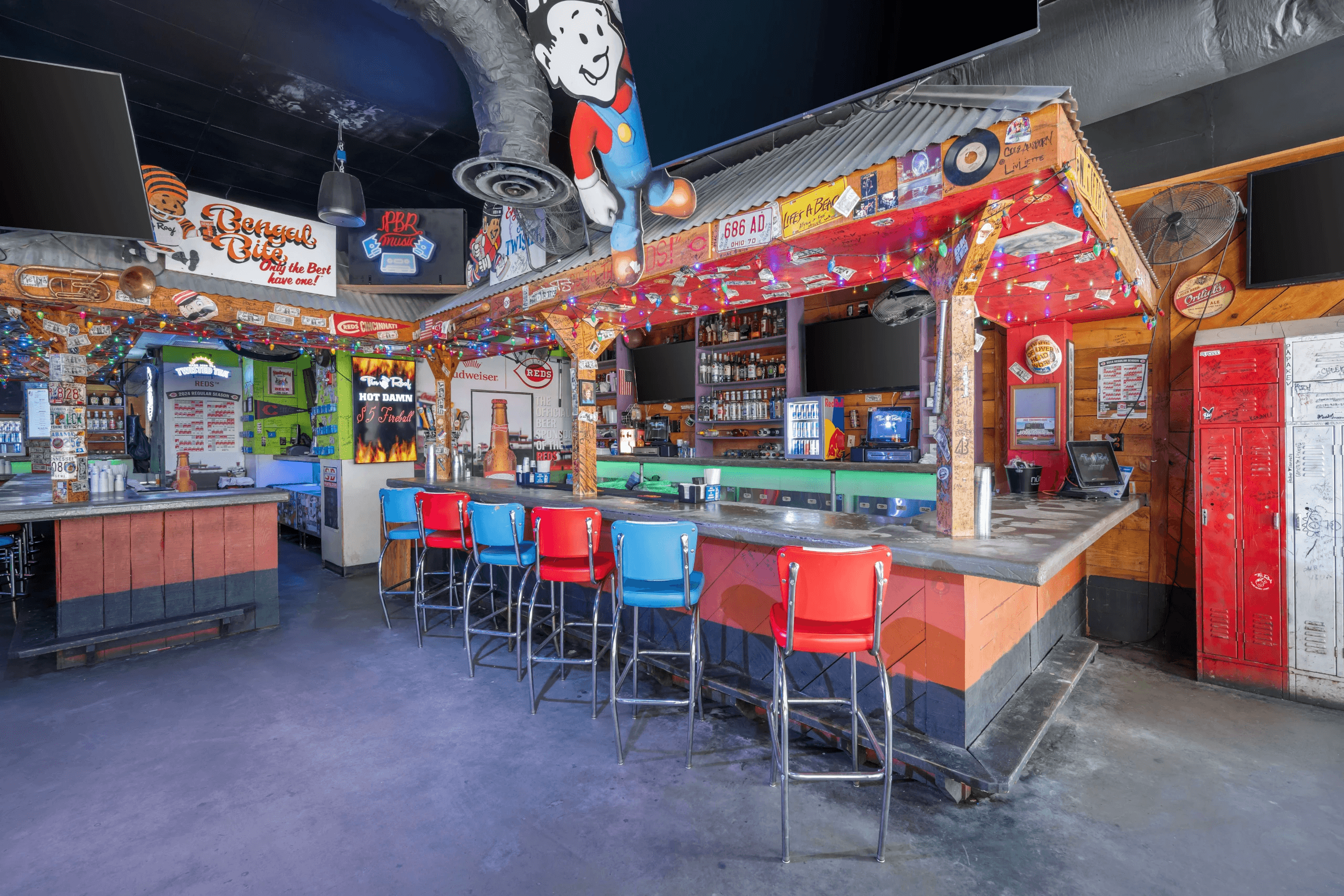 Tin Roof: Cincinnati