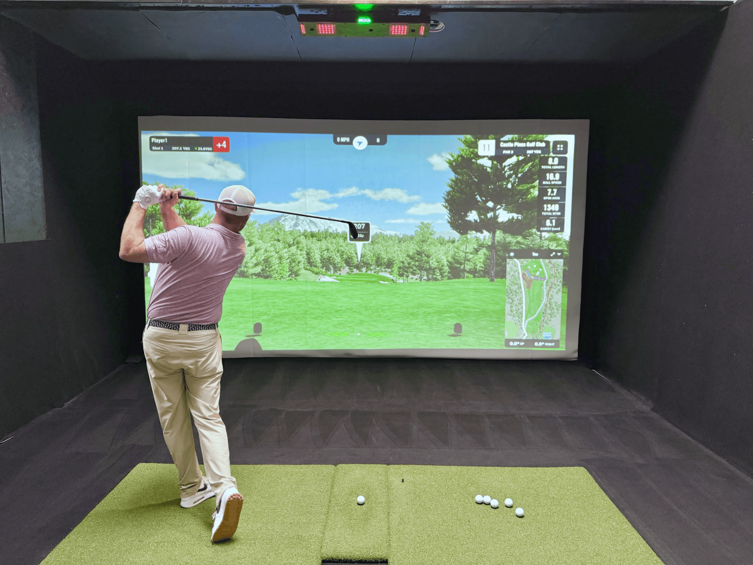 COR-Golf Cafe and Lounge